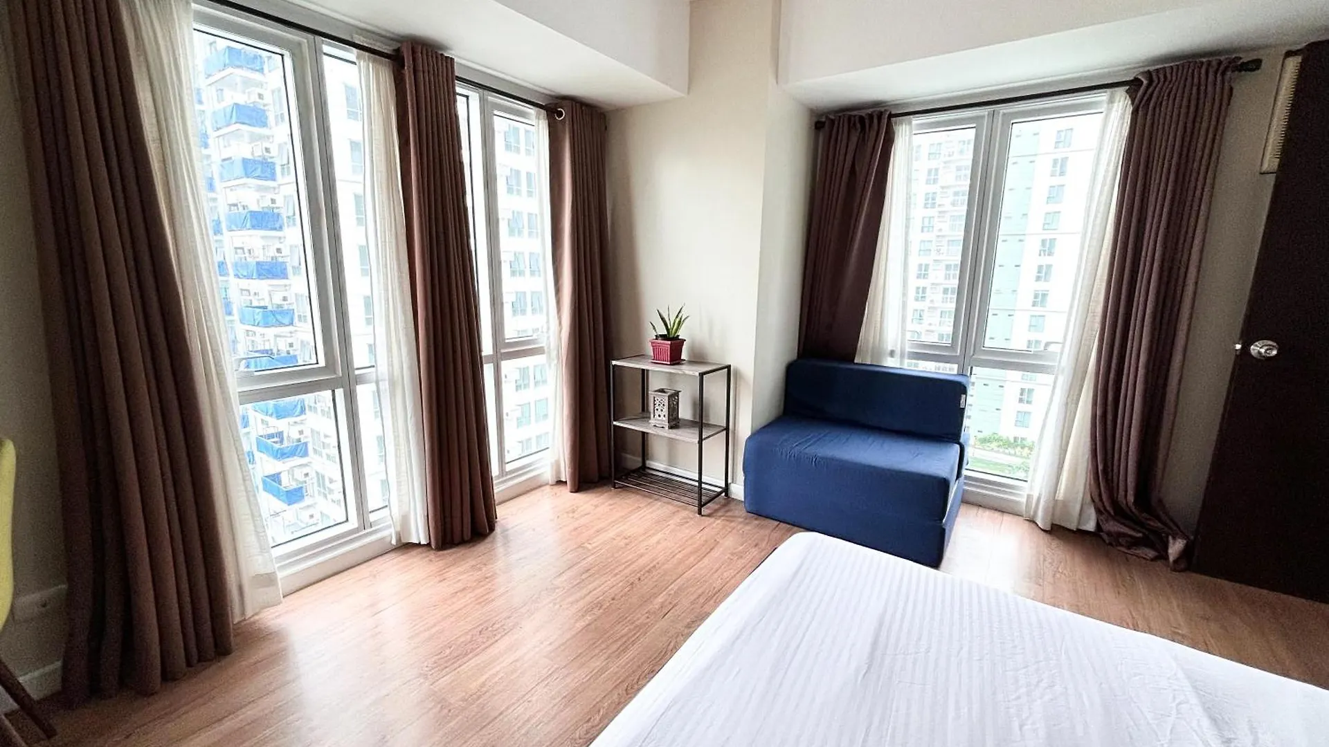 Apartamento Abreeza Place T1 Elegant 1 Bedroom Davao City