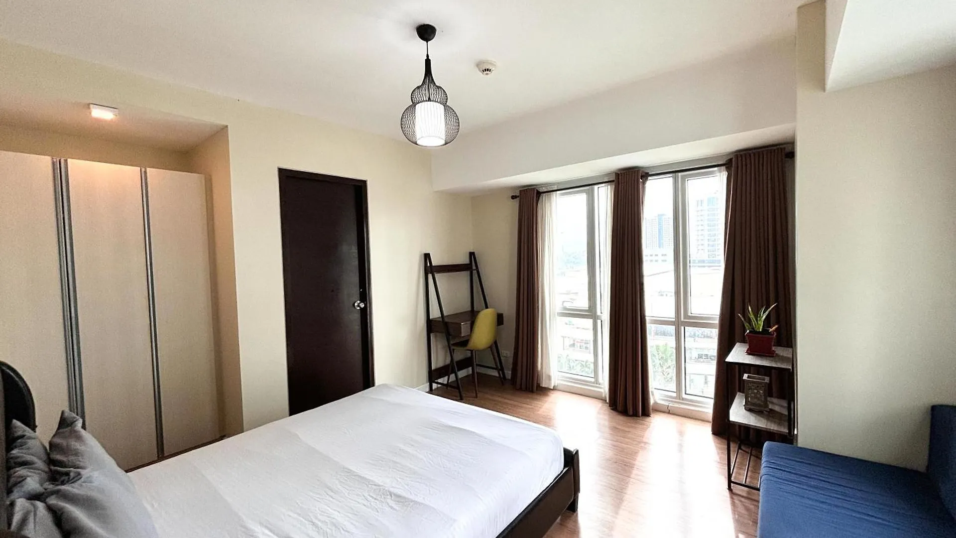 Abreeza Place T1 Elegant 1 Bedroom Davao City 0*,  Filipinas